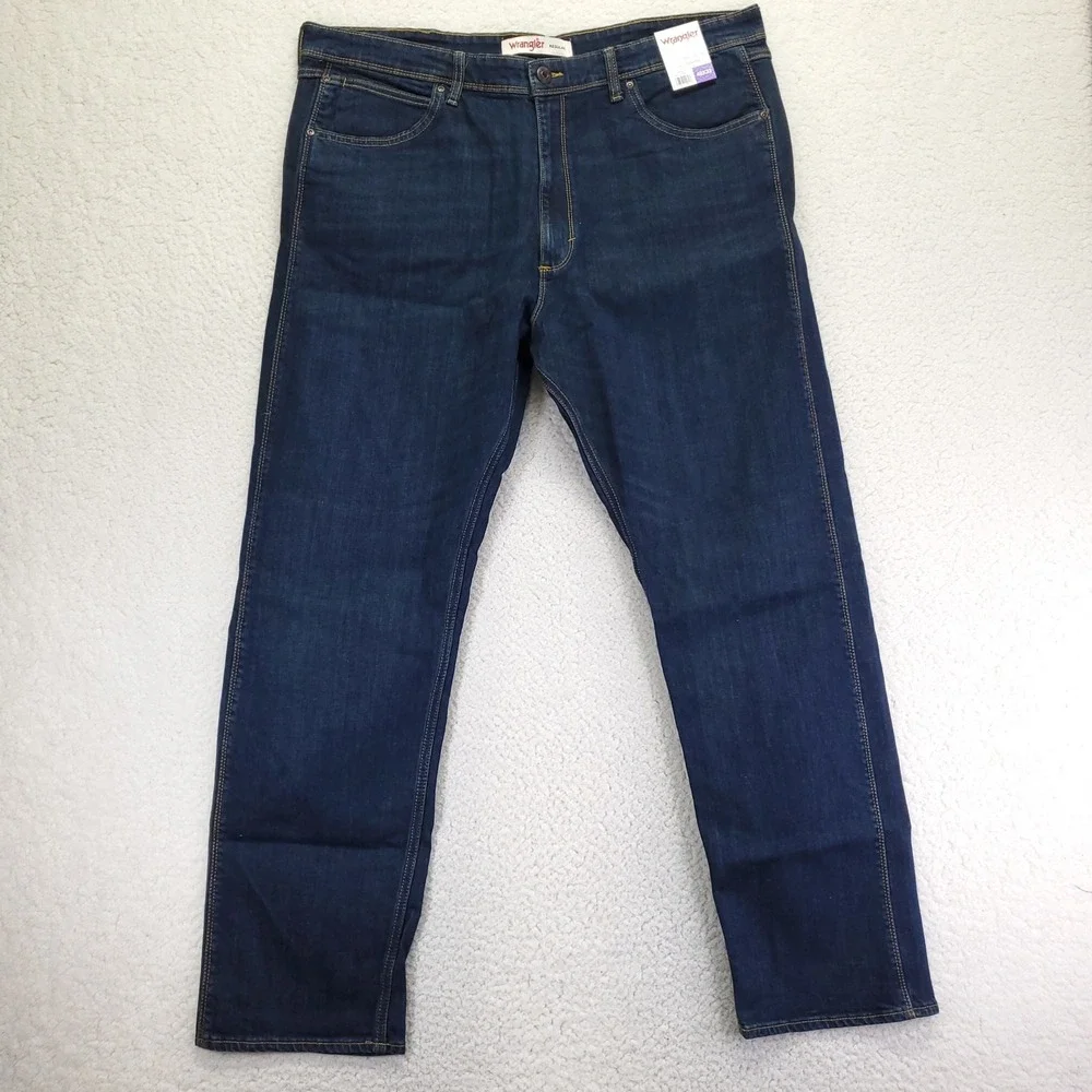 Wrangler Regular Fit Stretch Jeans Mens 40x32 Dark Blue Straight Leg 1796601 NWT